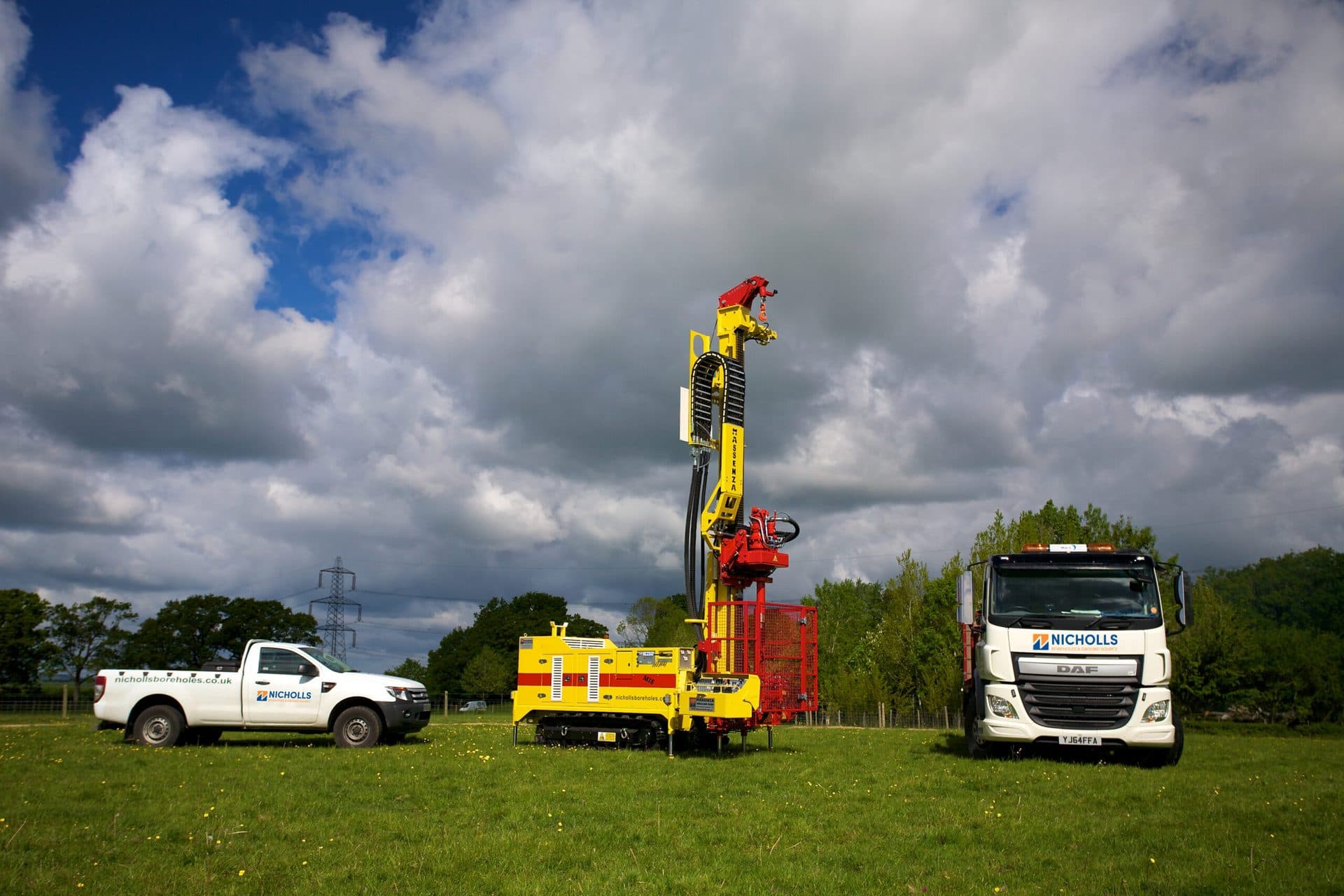 Nicholls Water drilling rig with transport